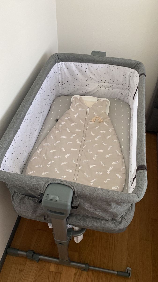 Betten: Kinderkraft Beistellbett NESTE UP dunkelgrau – Gebraucht aus Aarau Rohr von netasa