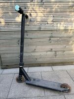 Scooter in Schwarz