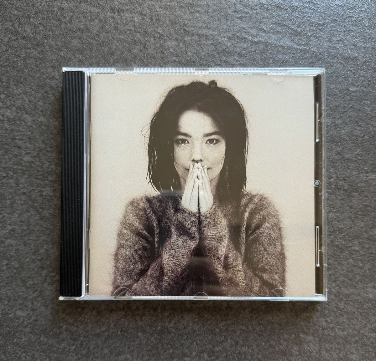 CDs: Björk Debut CD – Gebraucht aus Zürich von cENS0R