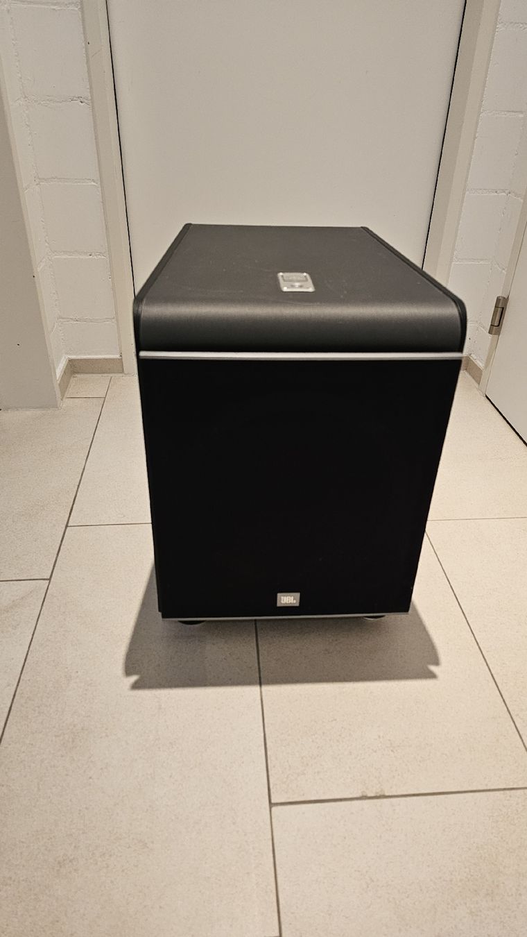 JBL Lautsprecher: Aktiver subwoofer JBL ES150P – Gebraucht aus Spreitenbach von Garjulia