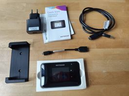 Netgear Aircard 810 Router/ Hotspot mit Wandhalterung