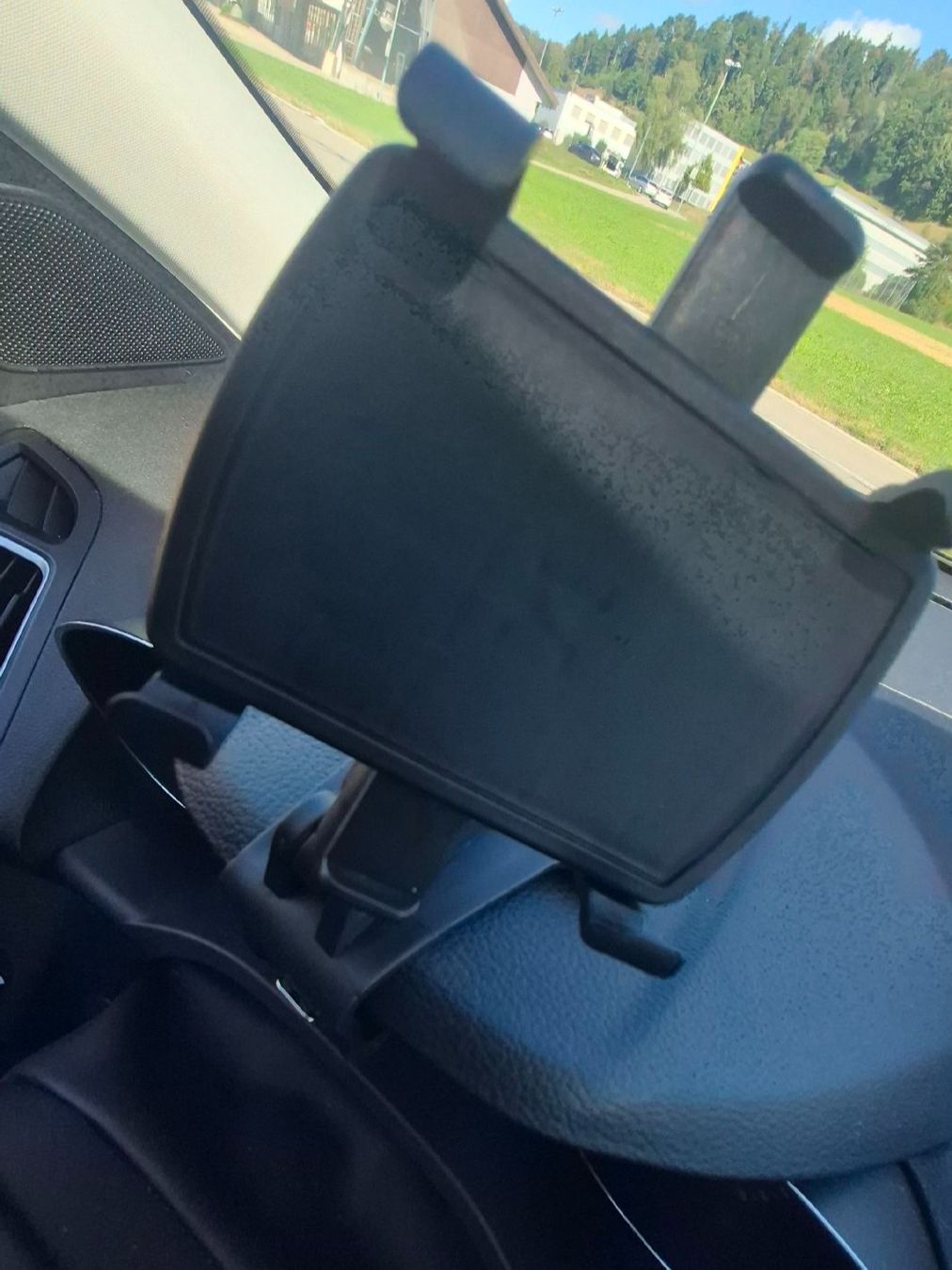 Halterungen: Händyhalter fürs Auto – Neu (gemäss Beschreibung) aus Wila von myquaso 1