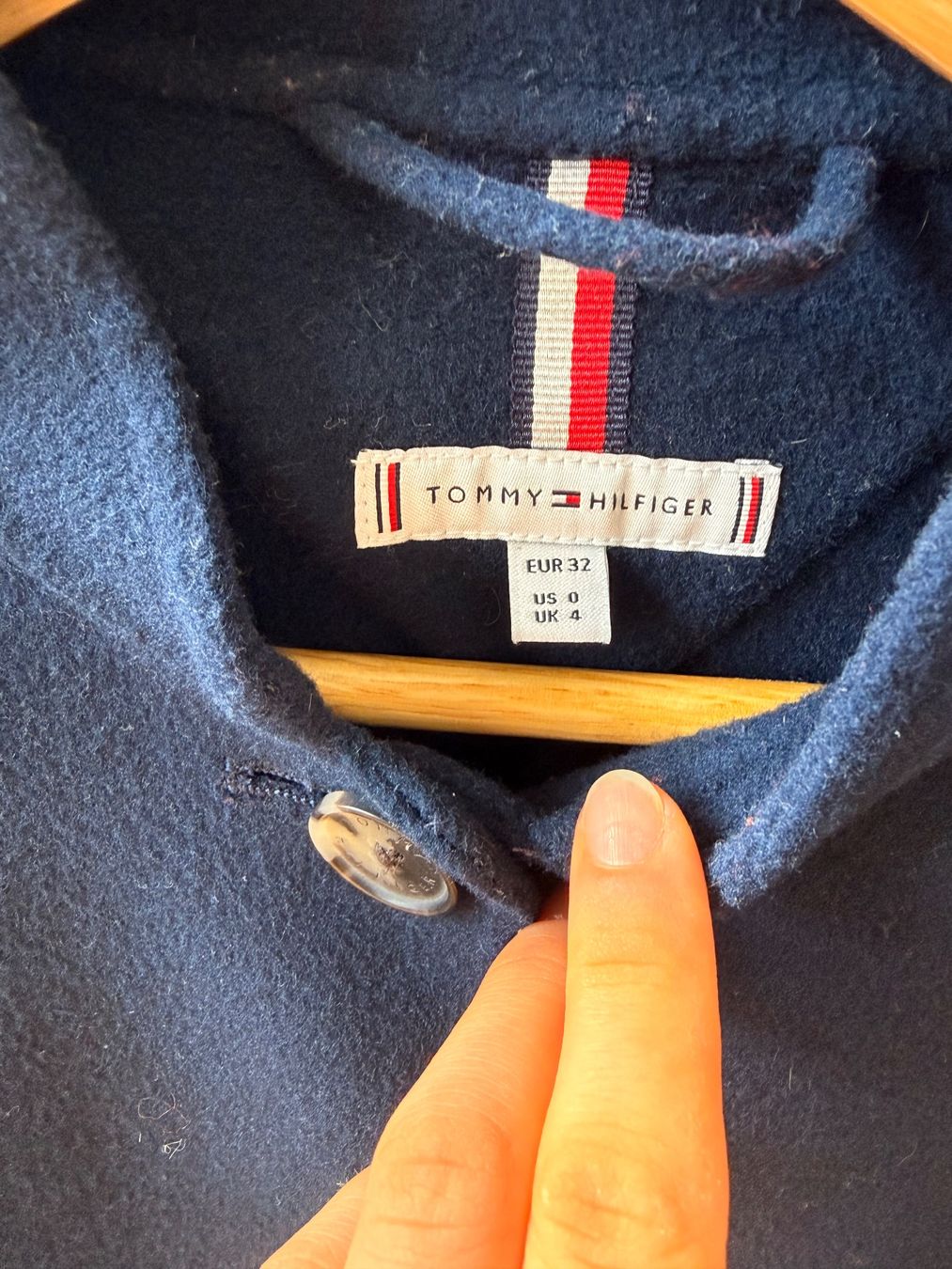 Tommy Hilfiger Mäntel: DUNKELBLAUER TOMMY HILFIGER MANTEL – Gebraucht aus Brütten von ren_xj6h 2