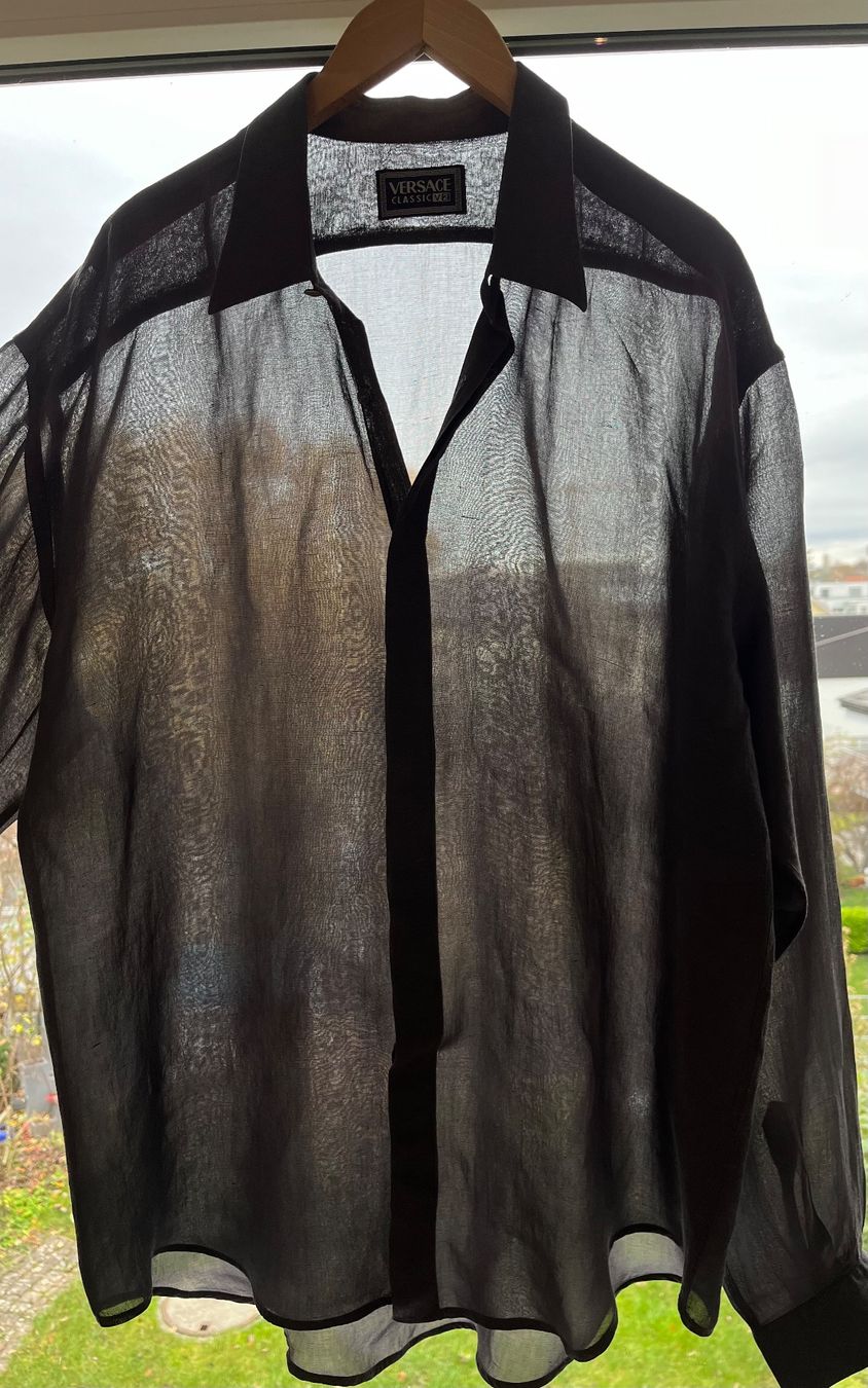 Versace Camicie: Herrenhemd von VERSACE – Usato da Ostermundigen venduto da ser_cg8z 3