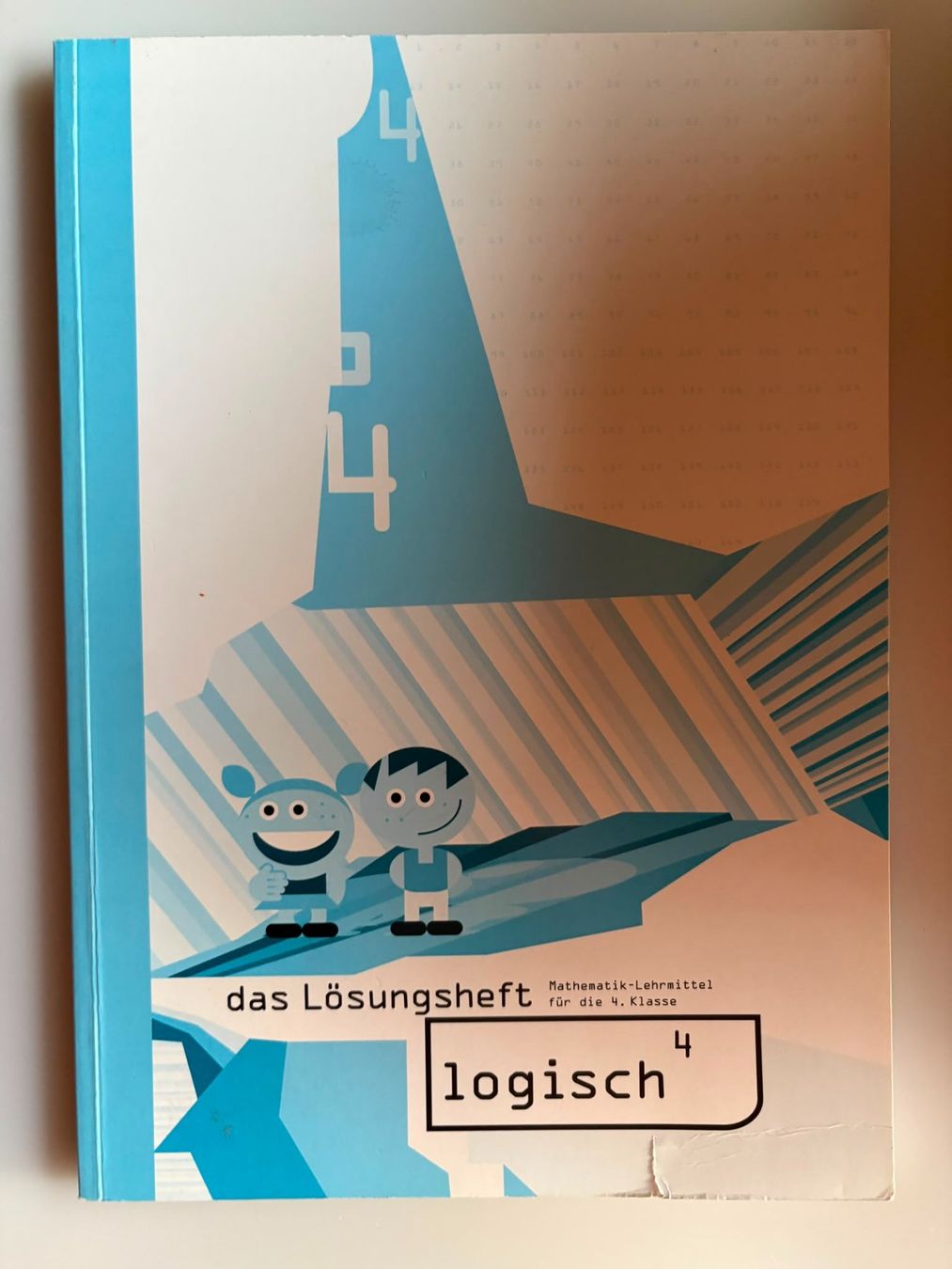 Livres: Logisch 4 Mathe Lösungsheft – D'occasion à Waldkirch par Chris975