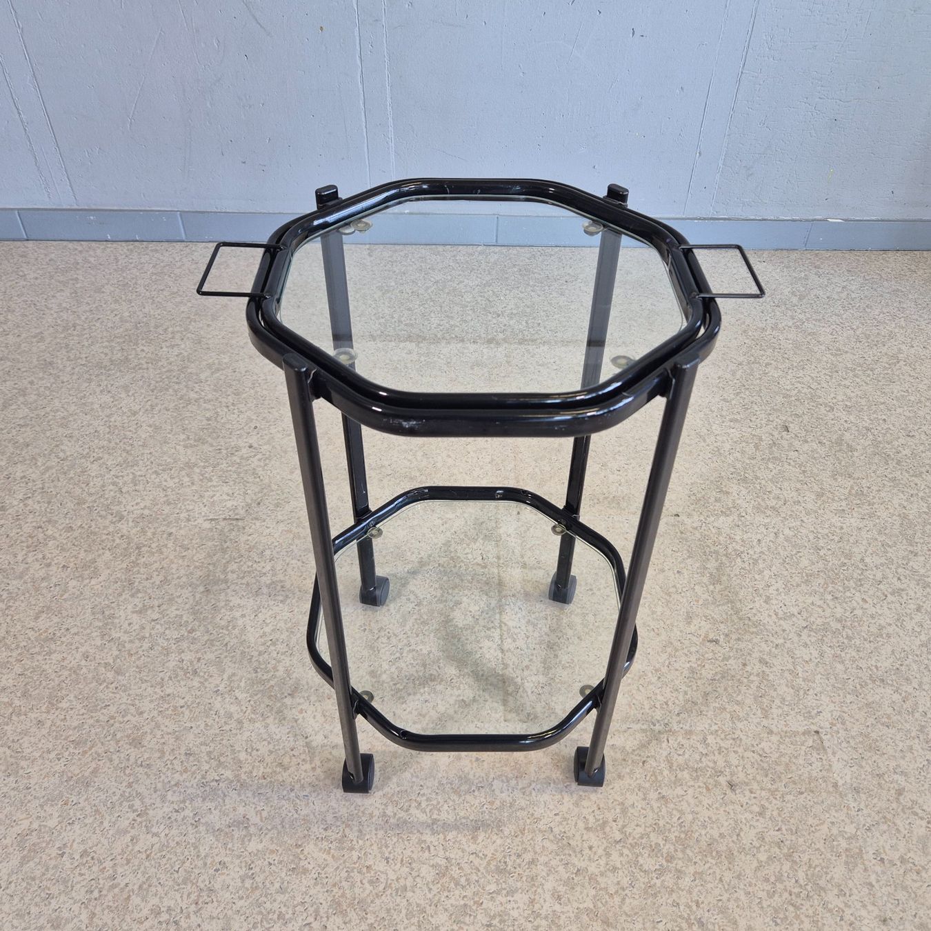 Servierwagen: Trolley Servierwagen Beistellwagen mit Serviertablett – Gebraucht aus Nottwil von Wondewa-Shop 2