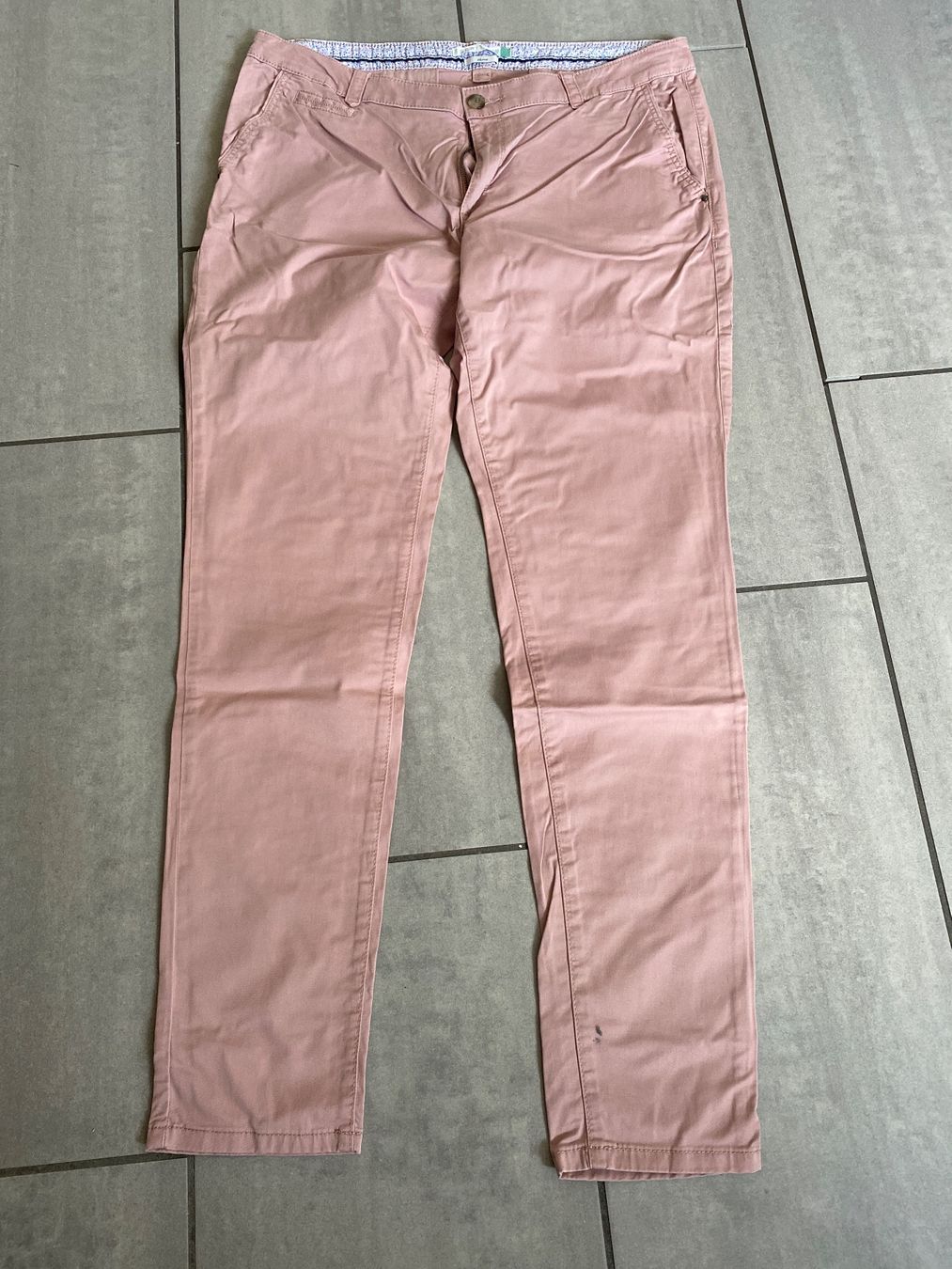 Esprit Pantaloni: Esprit Chino Hose 42 – Usato da Bleienbach venduto da Dbeno