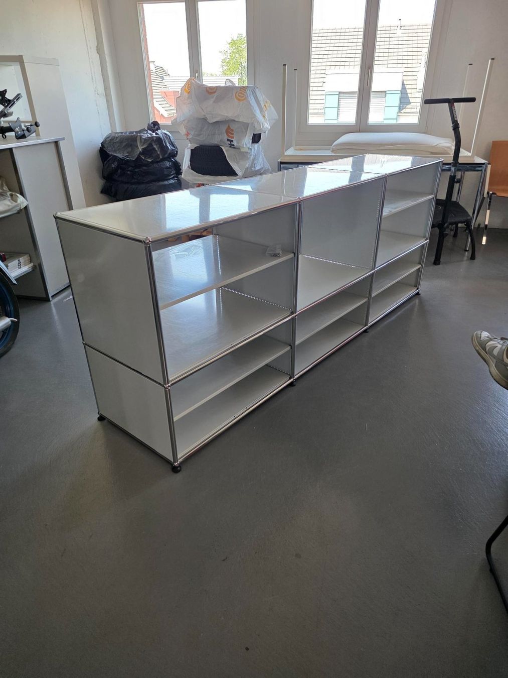 USM Scaffali: USM Haller Sideboard / Regal – Usato da Jonschwil venduto da Fairtrade_2006