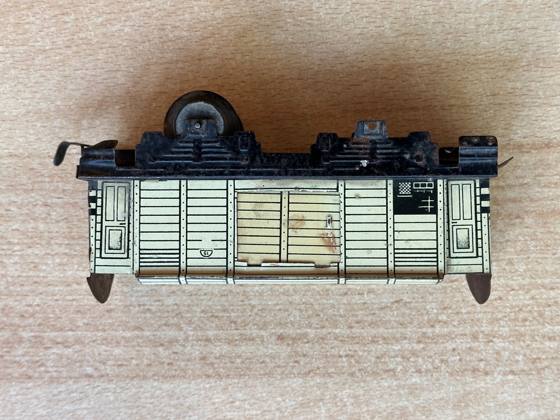 Trains électriques: Alter spur 0 wagen defekt – Défectueux à Dornach par Treniego27