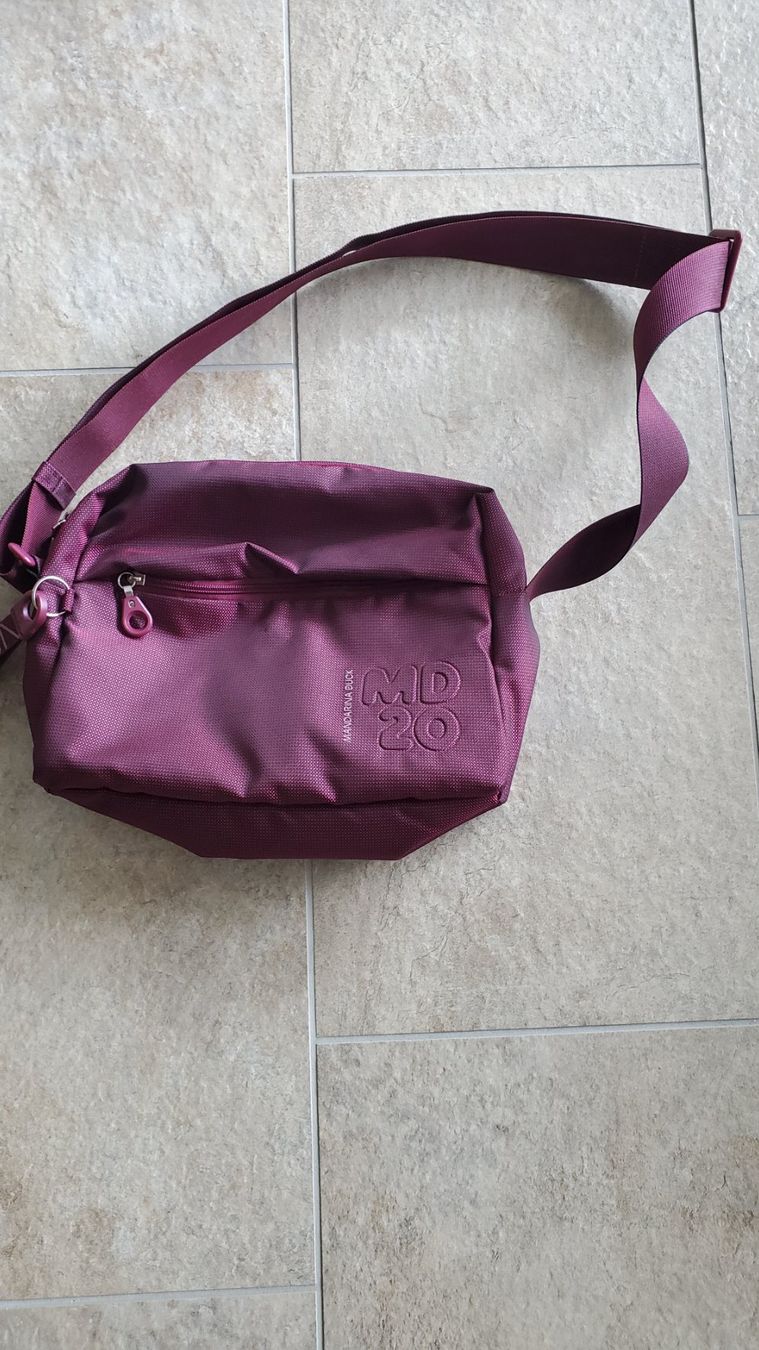 Mandarina Duck Borse da donna: Mandarina Duck Tasche – Nuovo (secondo la descrizione) da Interlaken venduto da mar_65xg