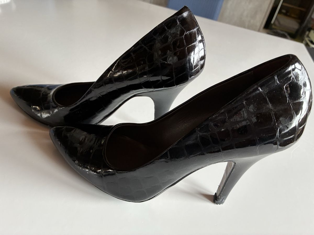 Navyboot Scarpe da donna: Lack Pumps mit Kroko Optik von Navyboot – Usato da Bibern SO venduto da goldenblue 2