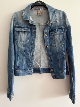 Jeansjacke blau verwaschener Look neuwertig