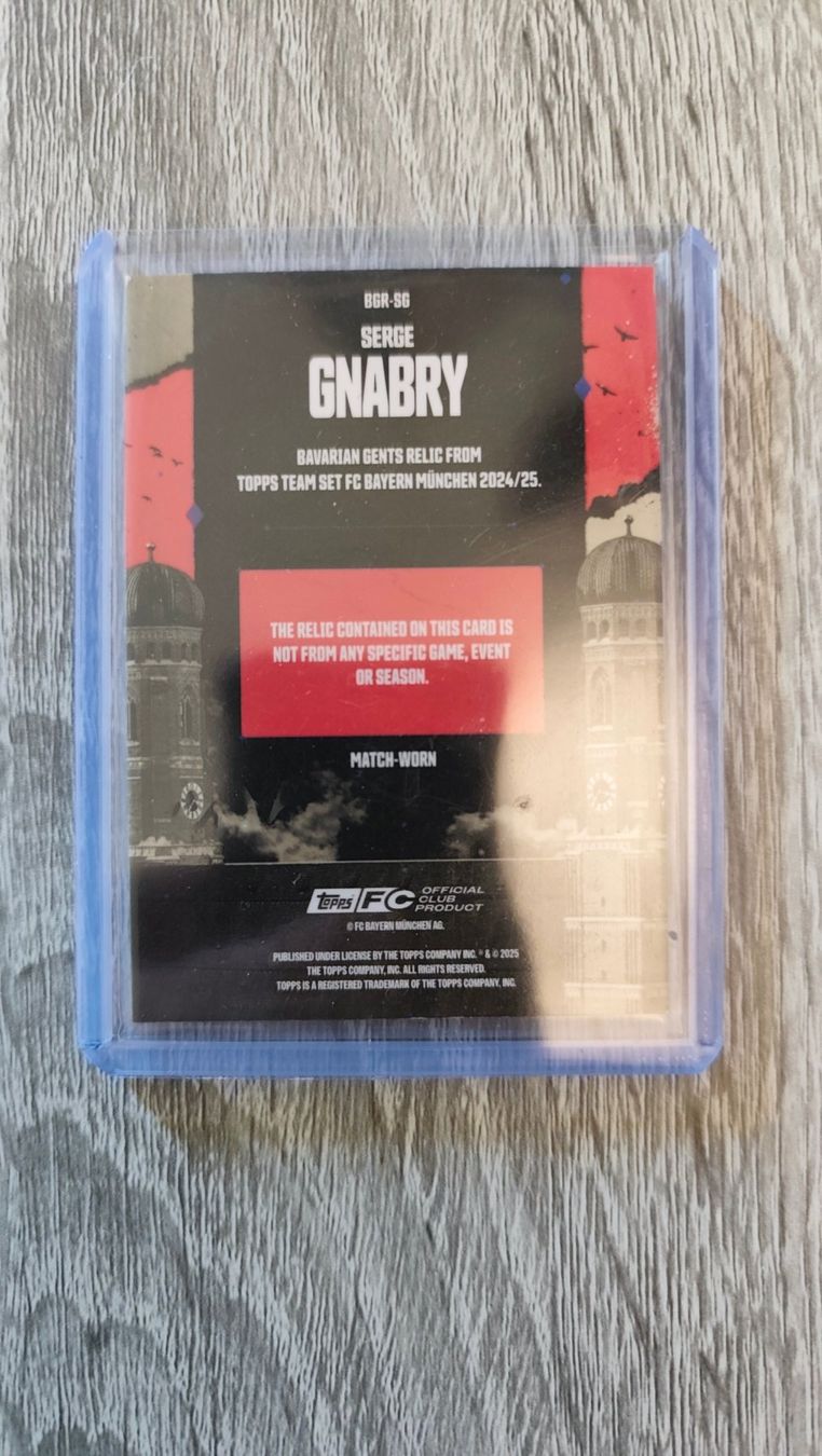 Topps Carte collezionabili: Topps Bayern Set 24/25 Serge Gnabry /99 mit Patch – Usato da St. Gallen venduto da RudyundFloydCards 1