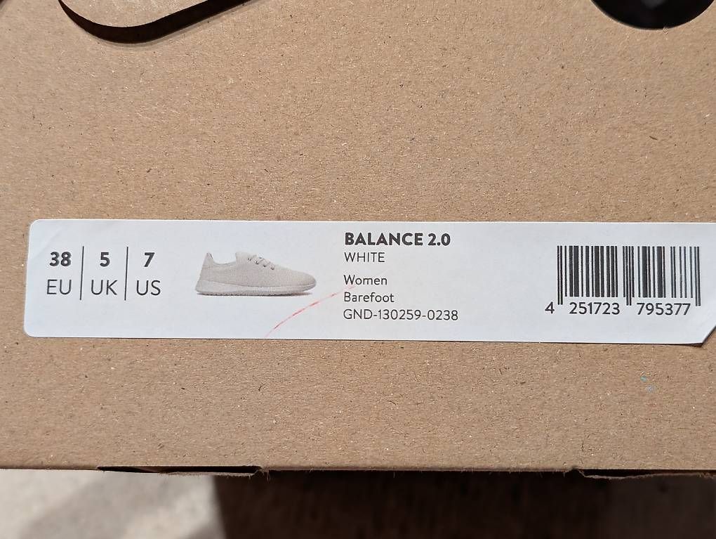 Damenschuhe: Sneaker von Groundies, 38 – Gebraucht aus Bürchen von Melzen 1