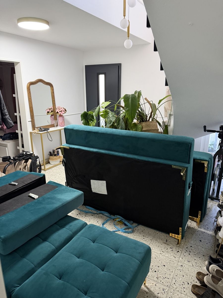 Sofas: Ecksofa mit Ottomane Petrol Samt  – D'occasion à Kriens par Modeoutlet 8