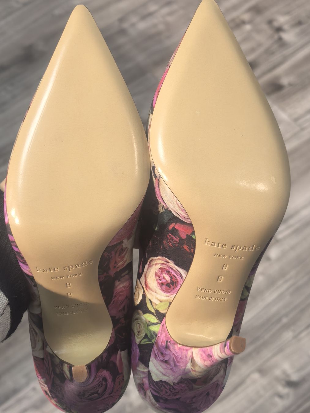 Kate Spade Damenschuhe: Kate Spade Leder Pumps – Neu und originalverpackt aus Bad Ragaz von AKahlon 4