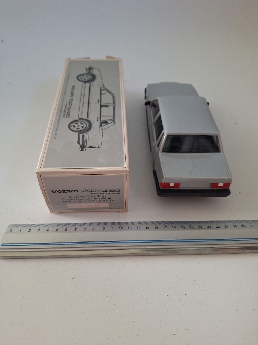 Volvo Modellini d'auto: Volvo 740 Turbo Modellauto – Nuovo e nell'imballaggio originale da Künten venduto da Dfog 2