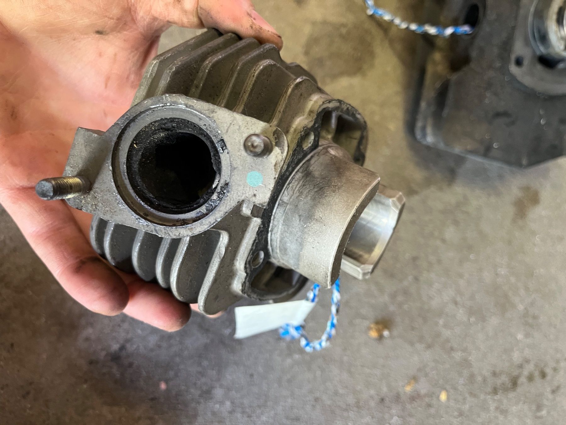 Altri prodotti elettronici: Motorrad zylinder – Usato da Fahrni b. Thun venduto da berger_tuning34 1
