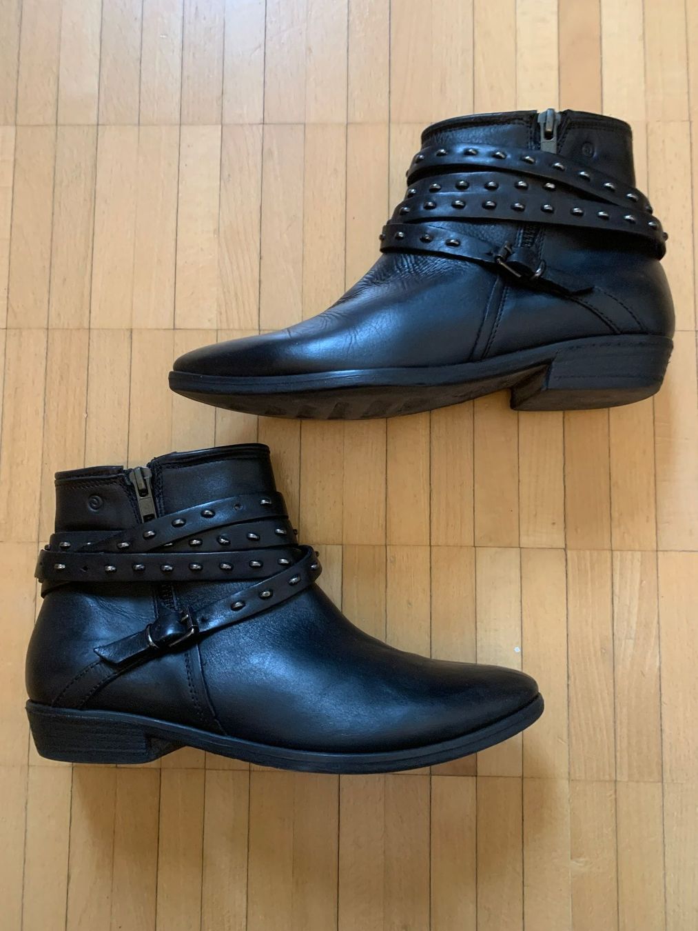 Chaussures femmes: Stile Moda Stiefelleten Grösse 36 – D'occasion à Dänikon ZH par Smiline 1