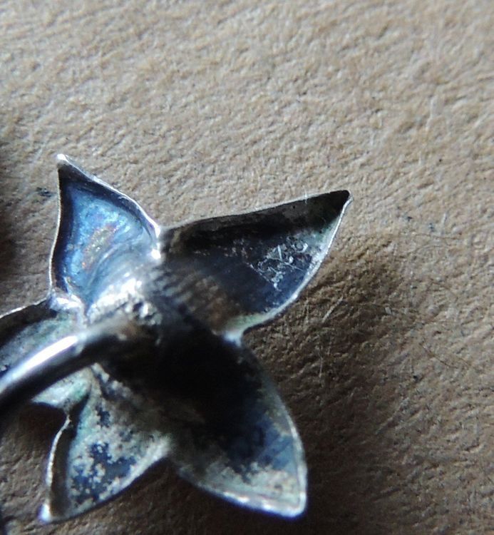 Broches & Aiguilles: Silberbrosche gest. 925er, Blüten – D'occasion à Subingen par Riccardina 2
