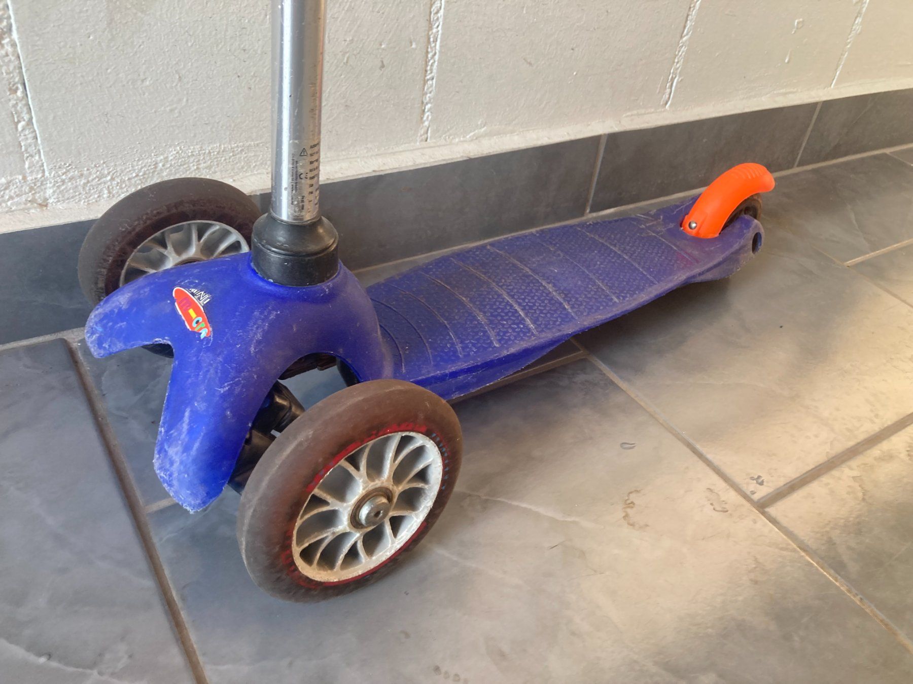 Micro Kickboard: Micro Mini Scooter – Gebraucht aus Bassersdorf von Yul99 1