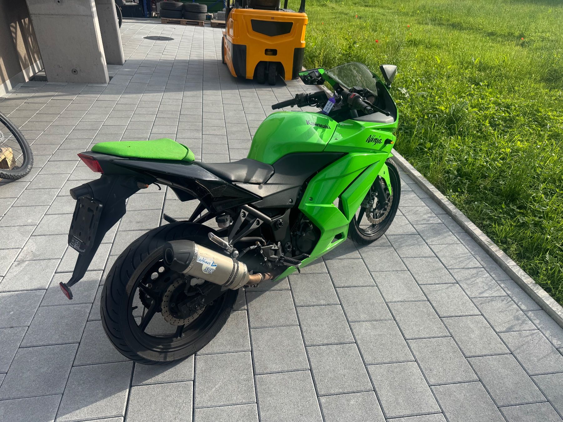 Kawasaki Strada: Kawasaki Ninja 250R – Usato da Sarnen venduto da auer-power-gmbh 1