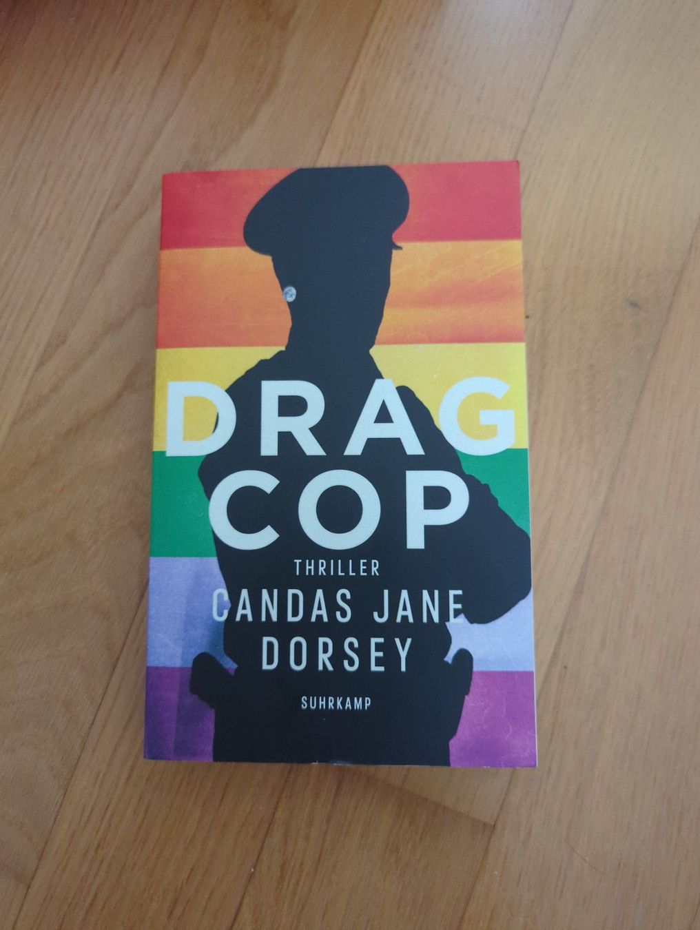Livres: Drag Cop – D'occasion à Buchs ZH par mil_929h