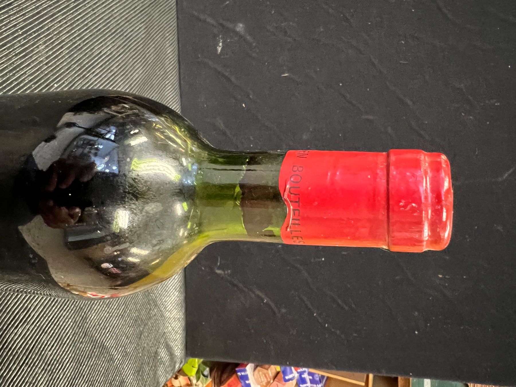 Vino: POMEROL 1982 vin rouge – Nuovo (secondo la descrizione) da Genève venduto da Leboucheoreilles 5