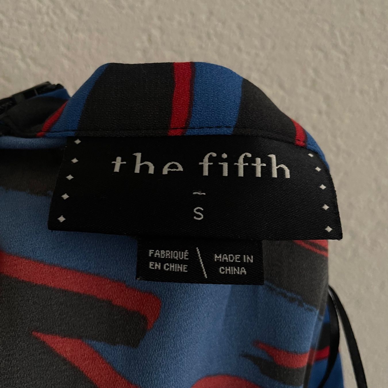 Pantaloni: Short - The fifth – Usato da Neuchâtel venduto da Enoemis_ 2