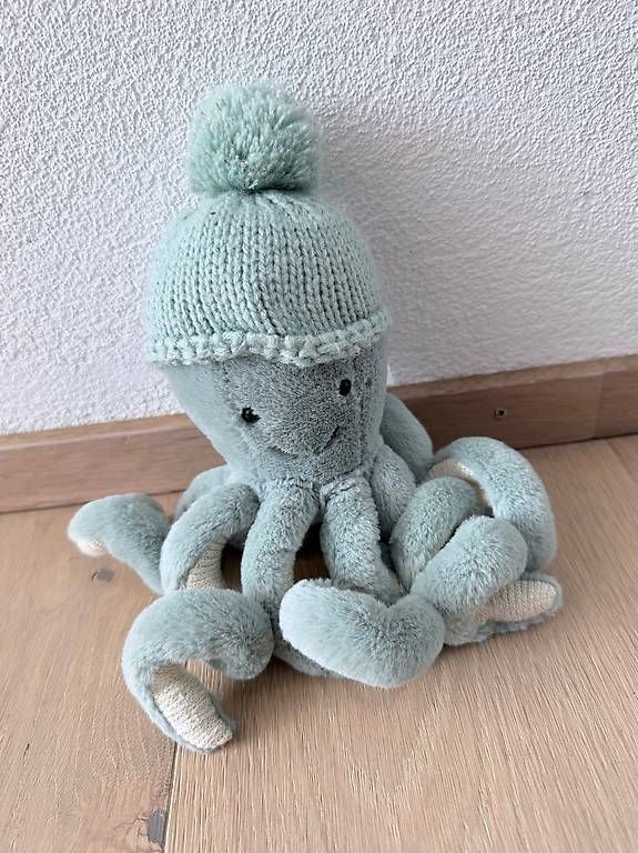 Jellycat Spielzeuge: Jellycat Odell Octopus in Hat – Gebraucht aus Meilen von iza_scz7