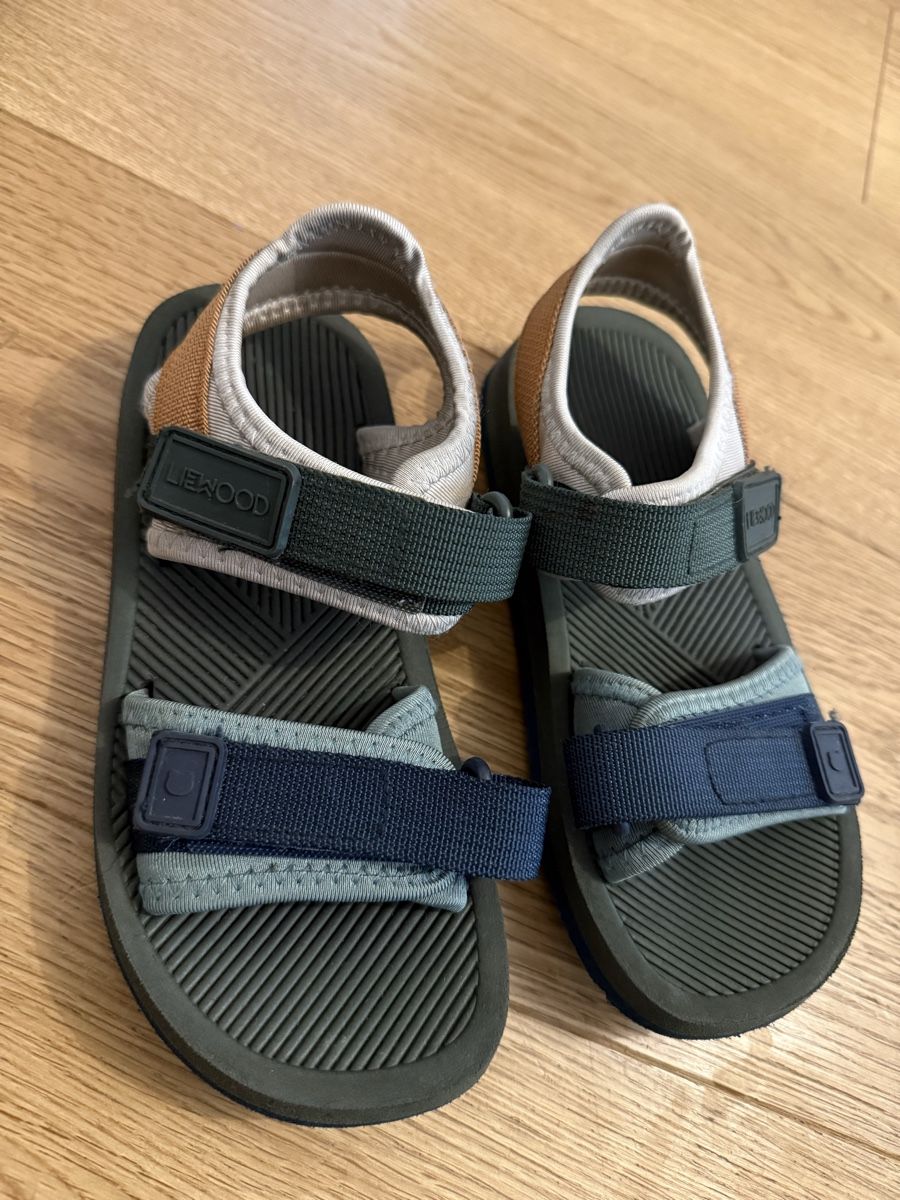 Liewood Scarpe per ragazzi: Liewood Sandalen, Gr. 33/34 – Usato da Basel venduto da wic_f7cf 1