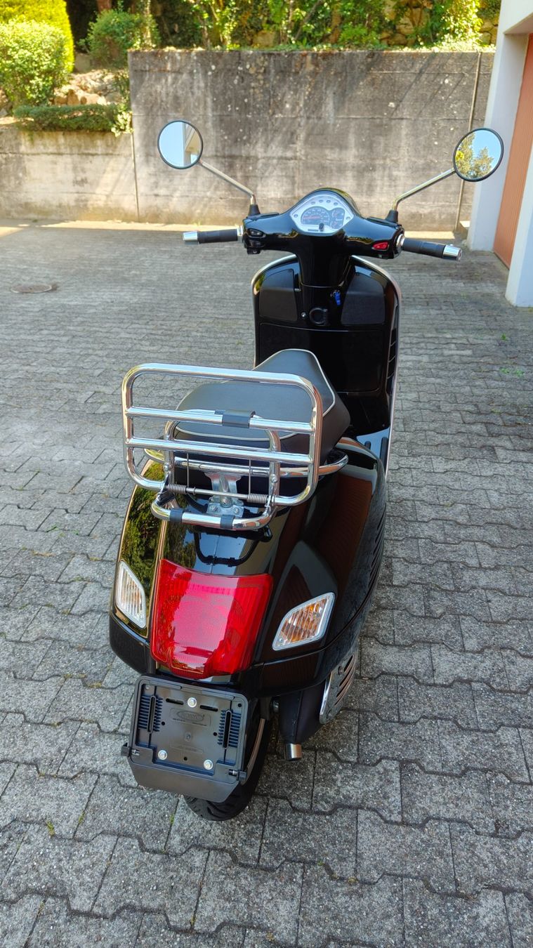 Vespa Scooter: Vespa GTS 125 Super 125 – Usato da Wettingen venduto da Graepi 2