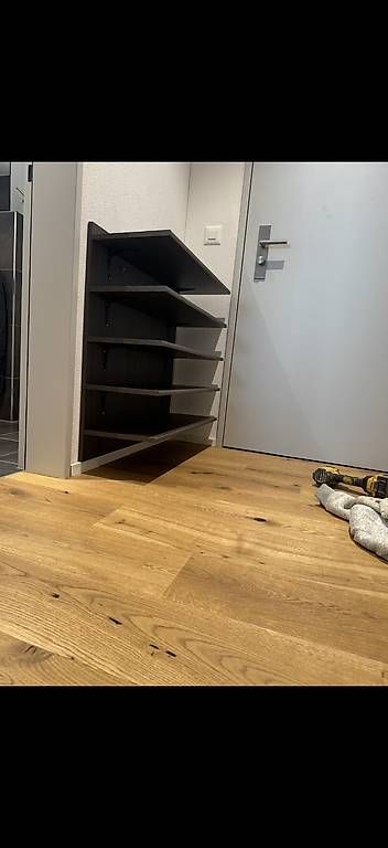 Scaffali: schuhregal schwebend – Usato da wil zh venduto da aro_d9l7