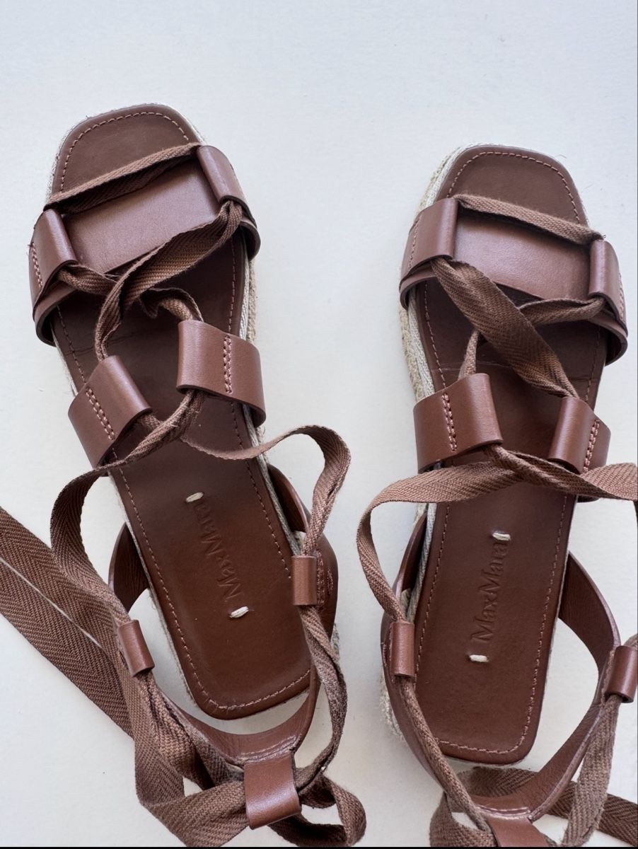 Max Mara Chaussures femmes: Shoes Max Mara – D'occasion à Zürich par agi_j875 5