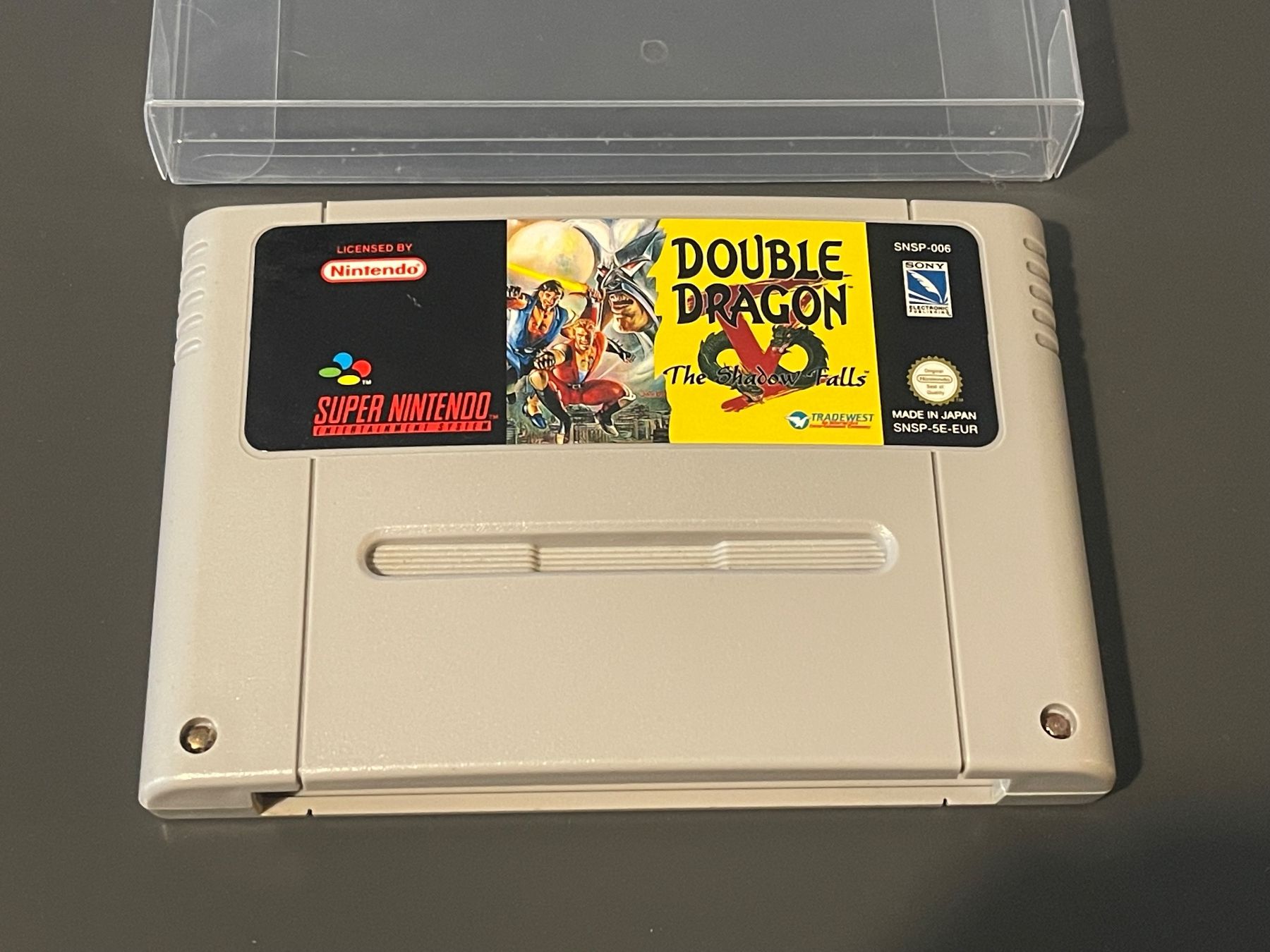Nintendo Giochi: Super Nintendo: Double Dragon - The Shadow Falls, schön – Usato da Zuerich venduto da Dorsi