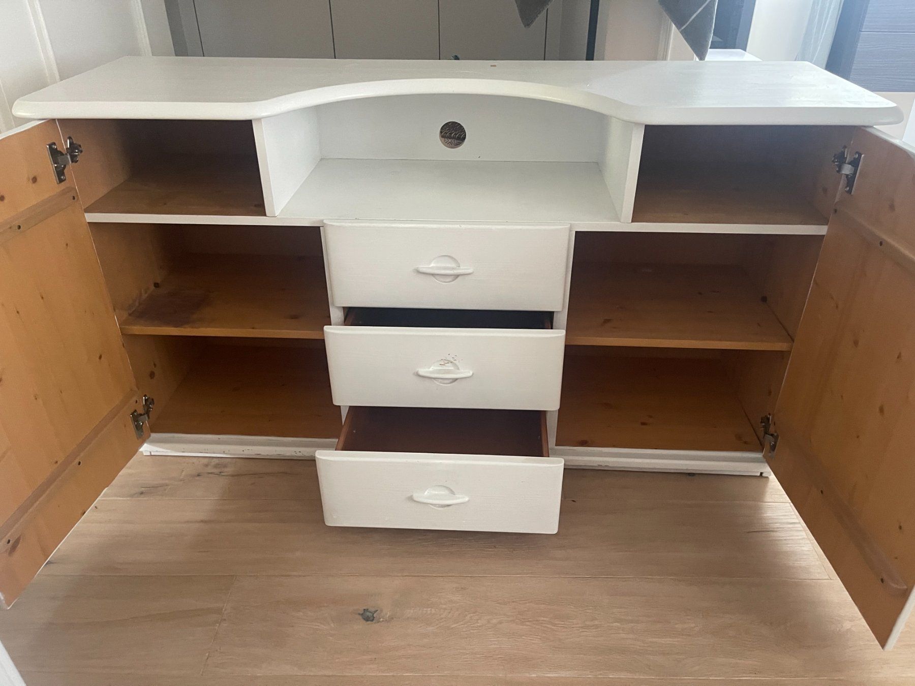 Pfister Cassettiere: Schlafzimmerkommode / TV-Möbel – Usato da Feusisberg venduto da renato8835 1