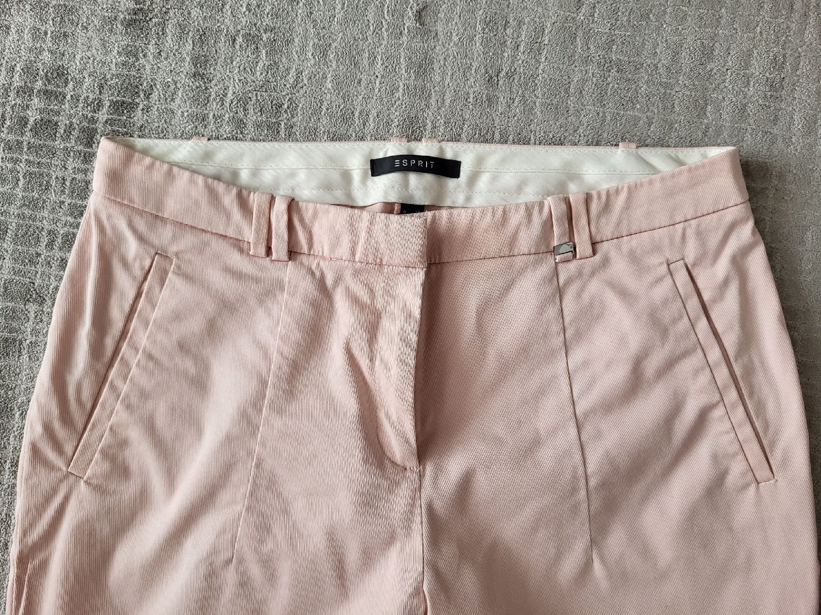 Esprit Hosen: ESPRIT Stoffhose Grösse 38  – Gebraucht aus St.Gallen von Einstein87 1