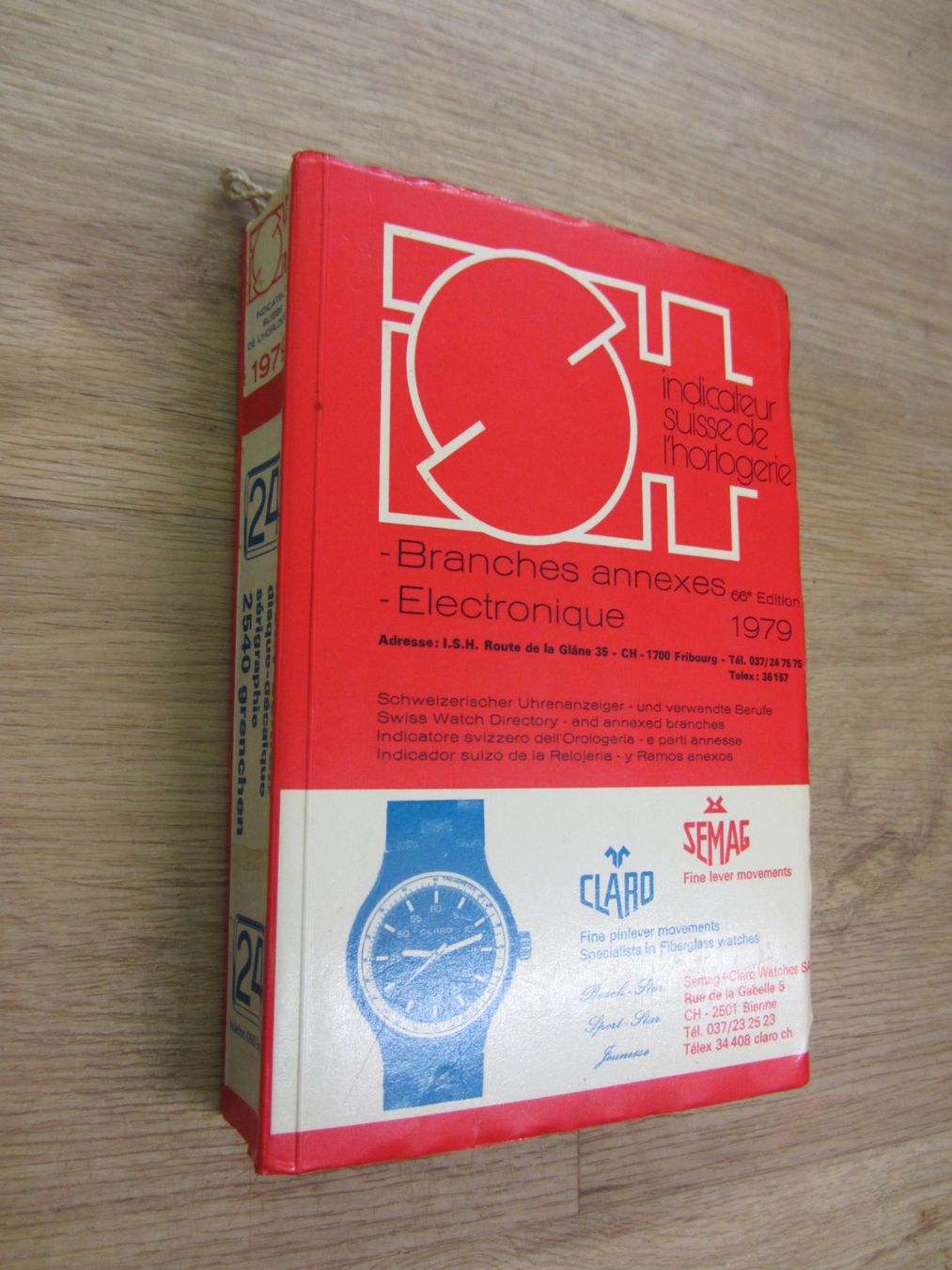Libri: Uhren Vintage Guide, mit Markenindex 1979 – Usato da Hölstein venduto da federhaus