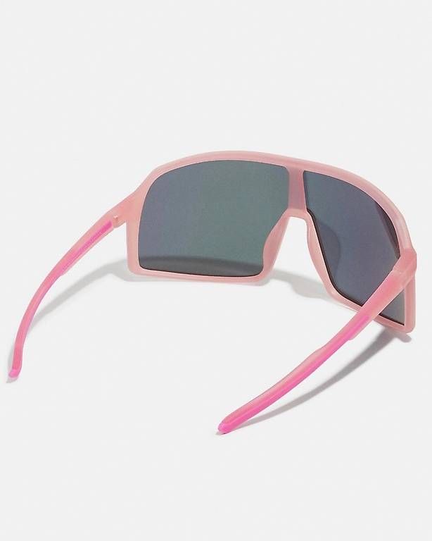 Lunettes & Verres: Occhiali da sole PINK – D'occasion à Corzoneso par nou_ysd9 1