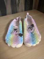 Wasserschuhe mit Regenbogen-Meerjungfrauen-Schuppenmuster, G