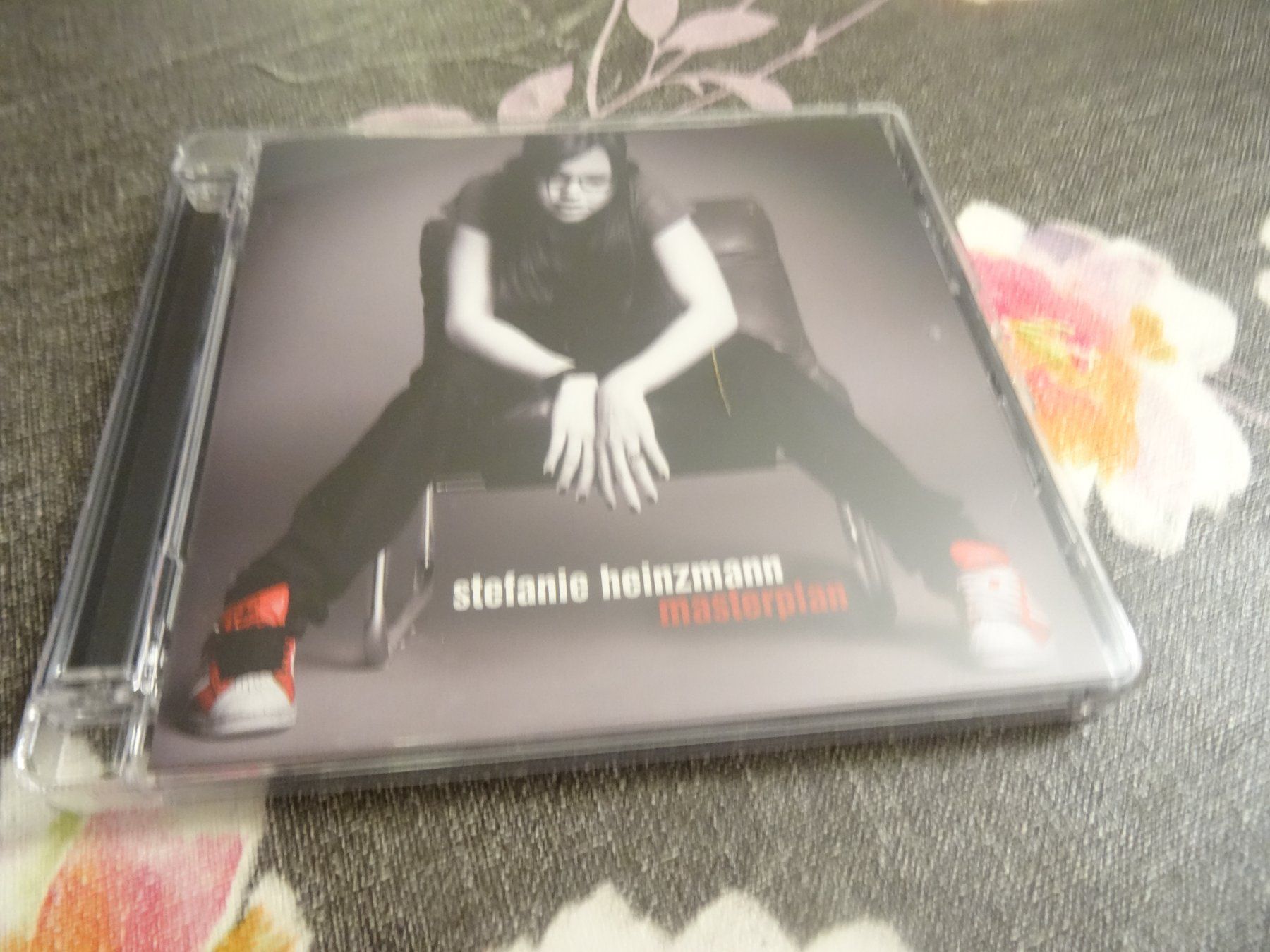 CDs: Stefanie Heinzmann - Masterplan CD – D'occasion à Olten par Disc-Ausverkauf
