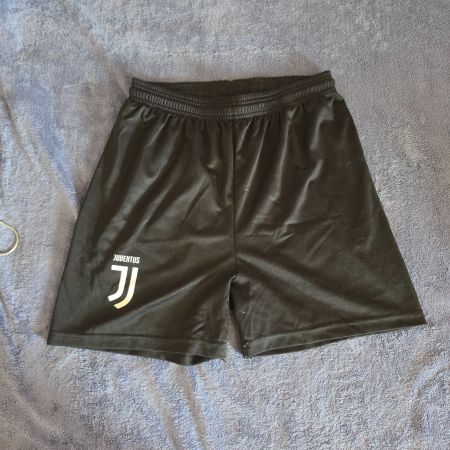 Juventus Shorts Gr. 152