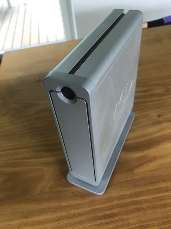 Lacie Dischi rigidi: Externe Festplatte Lacie 250 GB – Usato da Burgdorf venduto da andr3400