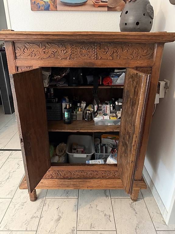 Armadi: 180 Jahre alter Holz-Schrank – Usato da Horgen venduto da Jaromir6 2