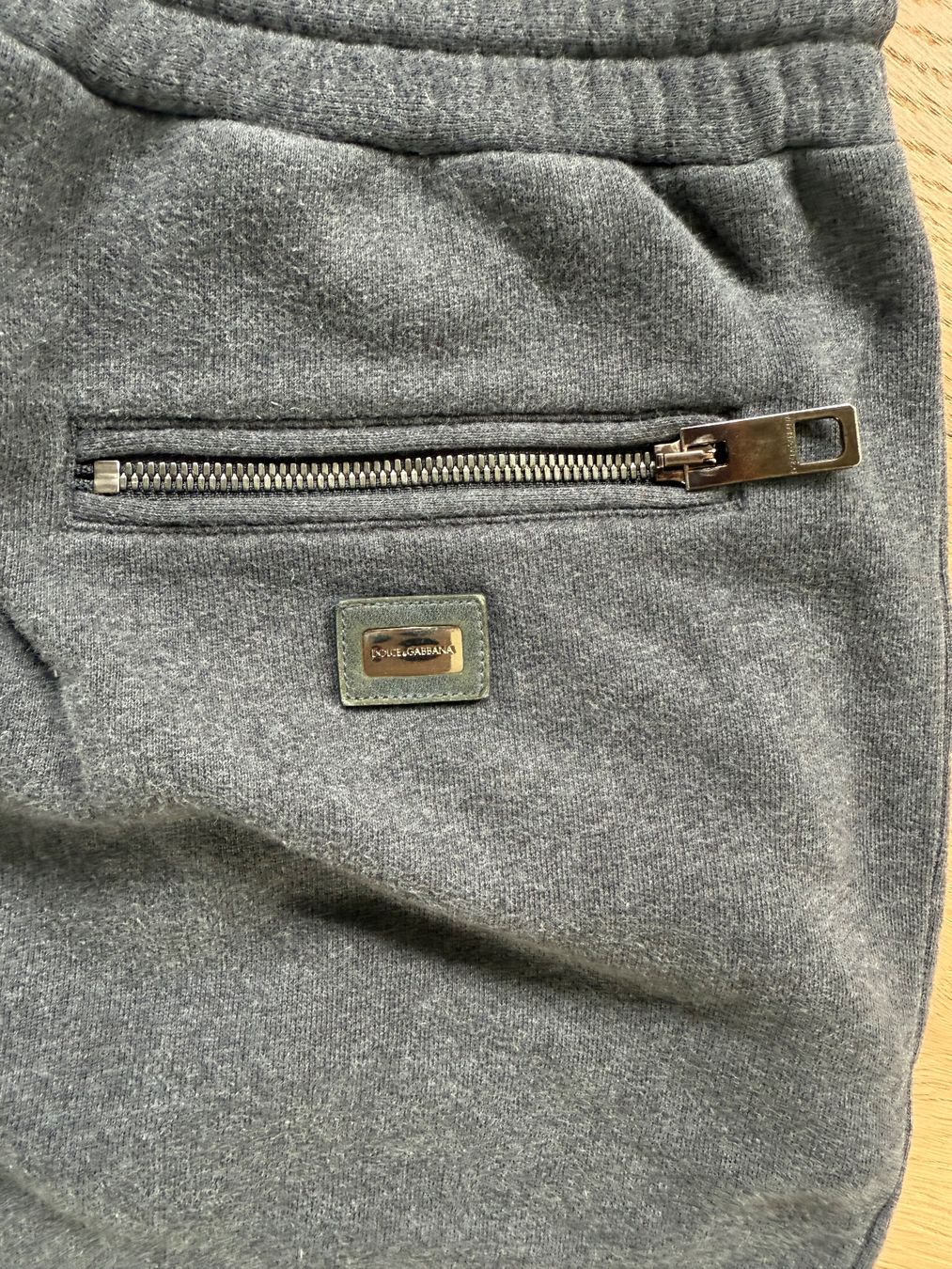 Dolce & Gabbana Pantaloni: Dolce&Gabbana Trainerhose – Usato da Winterthur venduto da 19.19 4