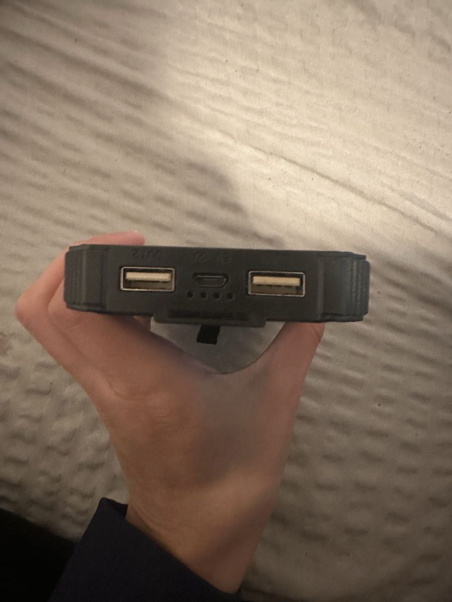 Caricabatterie: Solar Powerbank – Nuovo (secondo la descrizione) da Dietikon venduto da sal_zdn5 2
