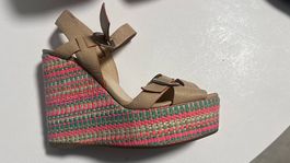 Scarpe con tacco a zeppa