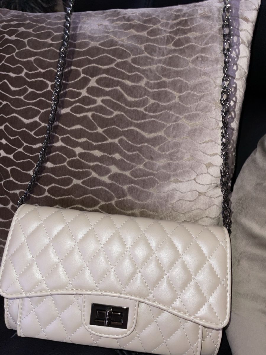 Sacs femmes: creme Handtasche – Neuf (Voir description) à Wallisellen par mel.sinta 4