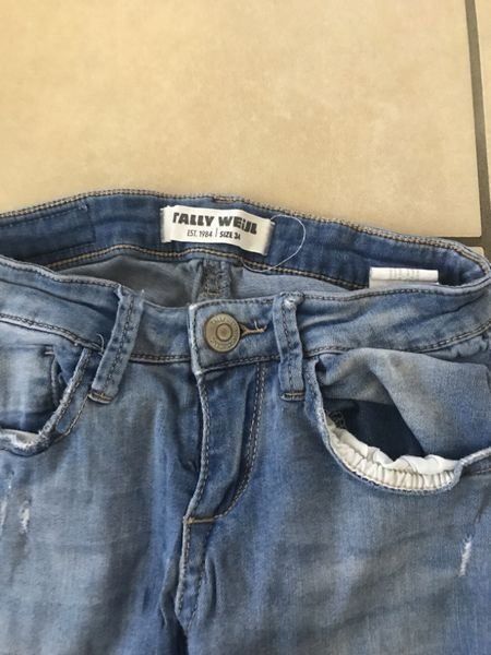 Pantaloni: Mädchen Damen Jeans 34 – Usato da Bergdietikon venduto da antovale 2