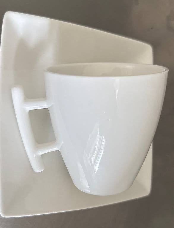 Tassen: Kaffecreamtasse   – Gebraucht aus Zürich von alj_pgr2 1